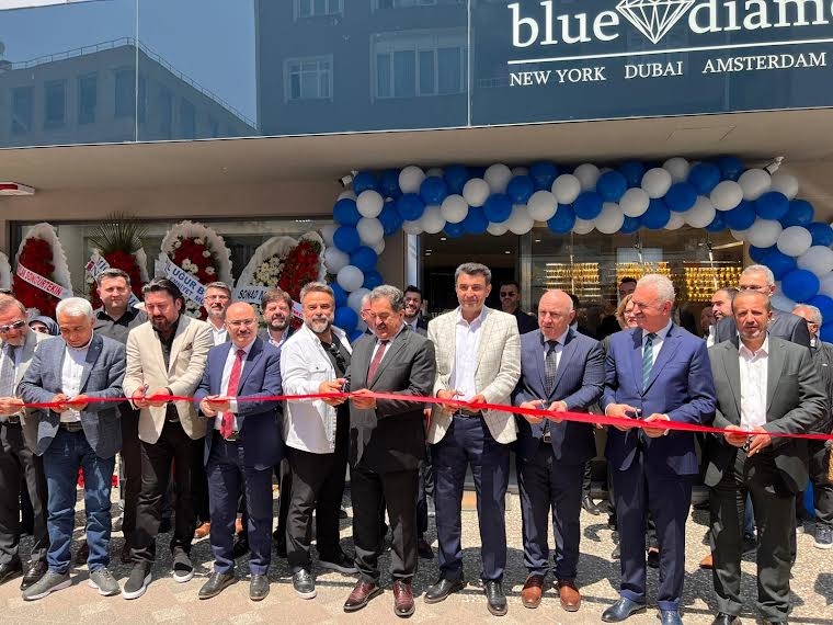 Dünyaca önlü marka Blue Diamond Darıca’da Açıldı!