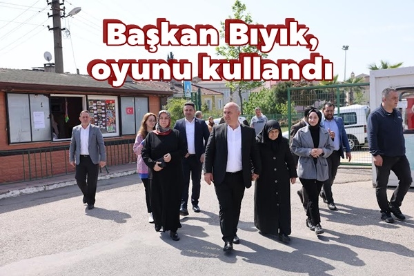 Başkan Bıyık, oyunu kullandı