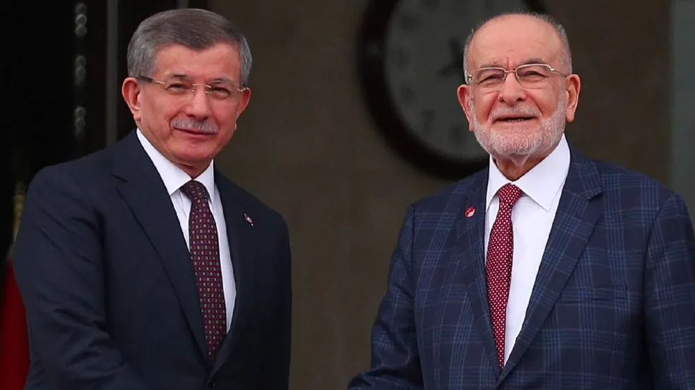 Karamollaoğlu ve Davutoğlu, yerel seçimlerde 