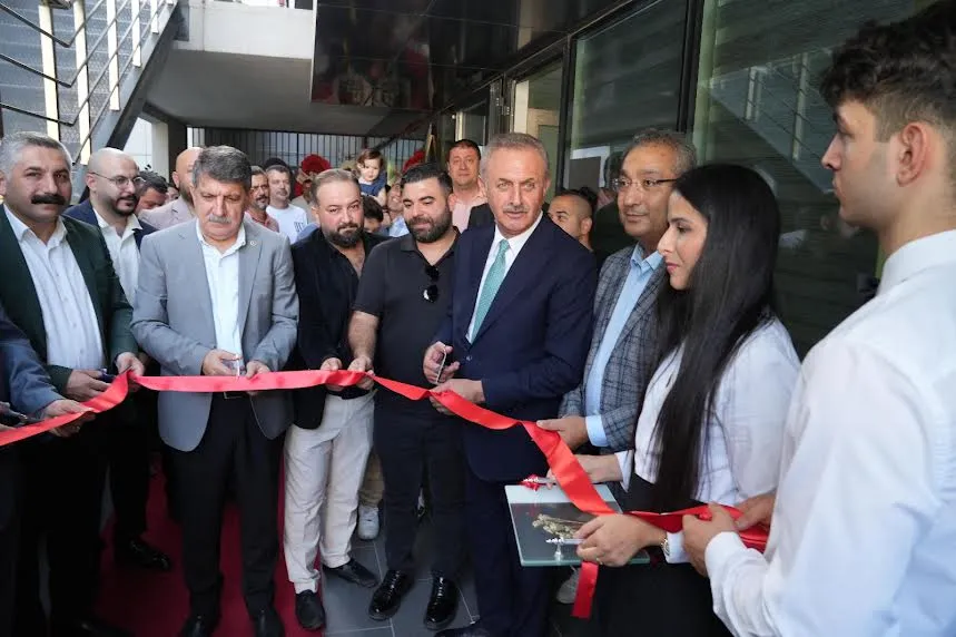 Hece Teknoloji Açılışıyla Hizmet Vermeye Başladı!