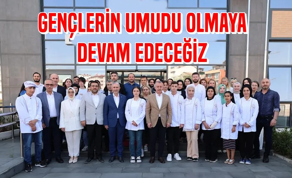 https://adnanayvaz.com.tr/haber/ciftci_temiz_bir_cevre_icin_calismaya_devam_edecegiz-10363.html