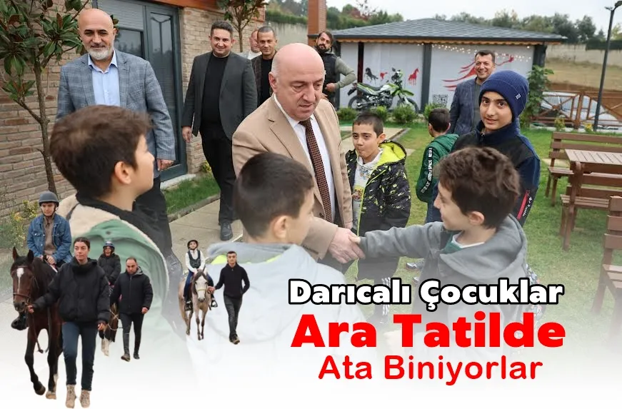 Darıca’da çocuklar at binerek ara tatilin tadını çıkarıyor