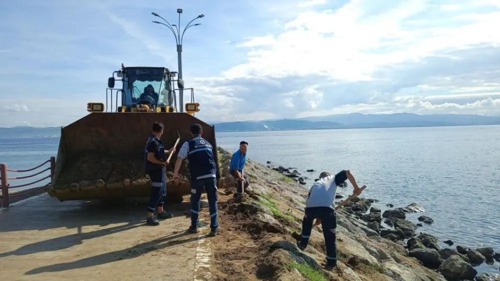 Darıca Millet Bahçesi’nde temizlik seferberliği
