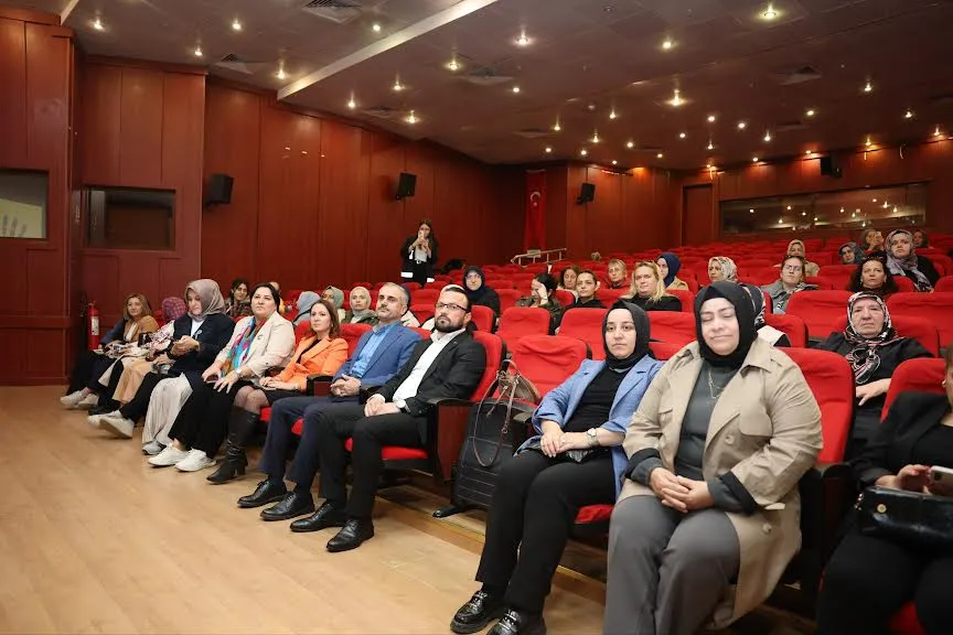 Çayırova’da Kadına Yönelik Şiddetle  Mücadele Eğitimi gerçekleştirildi