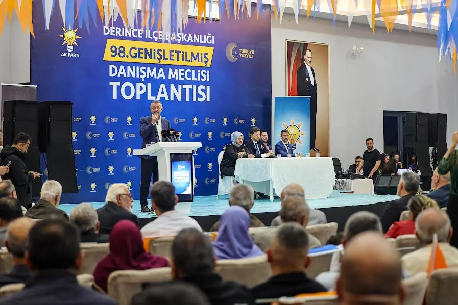 Büyükakın: “Onlar konuşur, biz yaparız!”