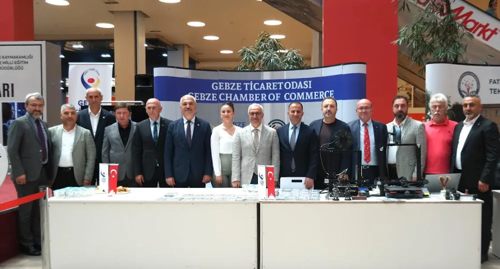 GEBZE’DE MESLEKİ EĞİTİME YOĞUN İLGİ