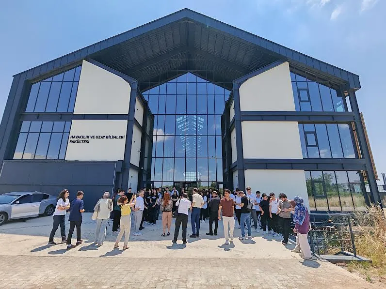 GTÜ’den Gençlere Yeni Ufuklar: Bilim İletişimi Ofisi Tanıtıldı