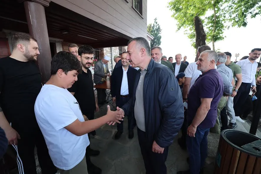 Büyükakın: “Ağız tadı ile geçirdiğimiz bir bayram temenni ediyorum”