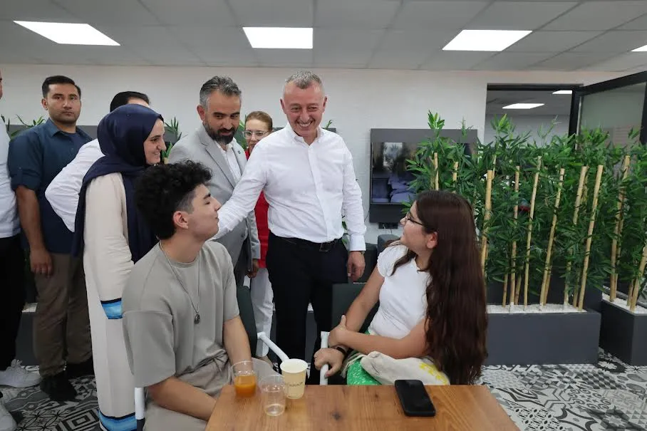 Büyükakın: “Burada çocuklarımız iyilikle yetişiyor”