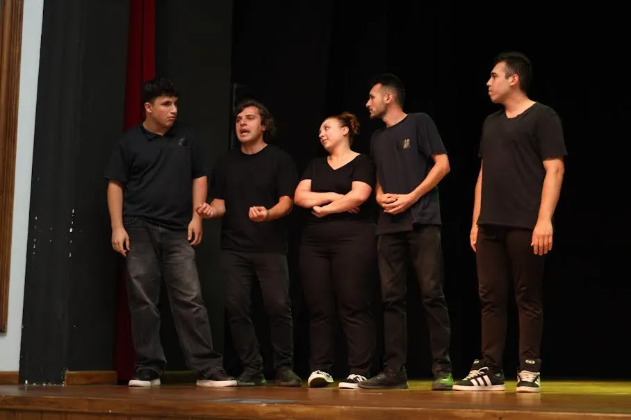 KO-MEK kursiyerleri “Artiz Mektebi”yi gururla sundu